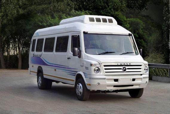 force_traveller_27_seater (1)