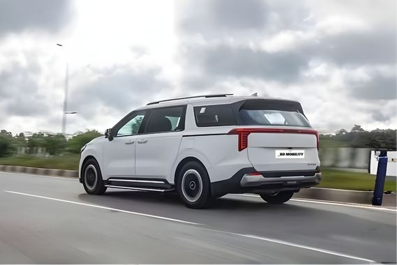 kia_carnival_limousine_rd_mobility (3)