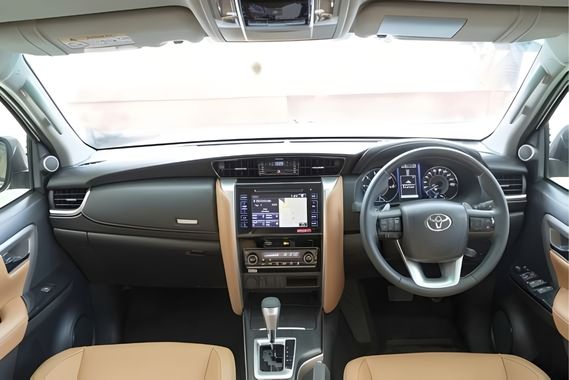 toyota_fortuner_rd_mobility (2)